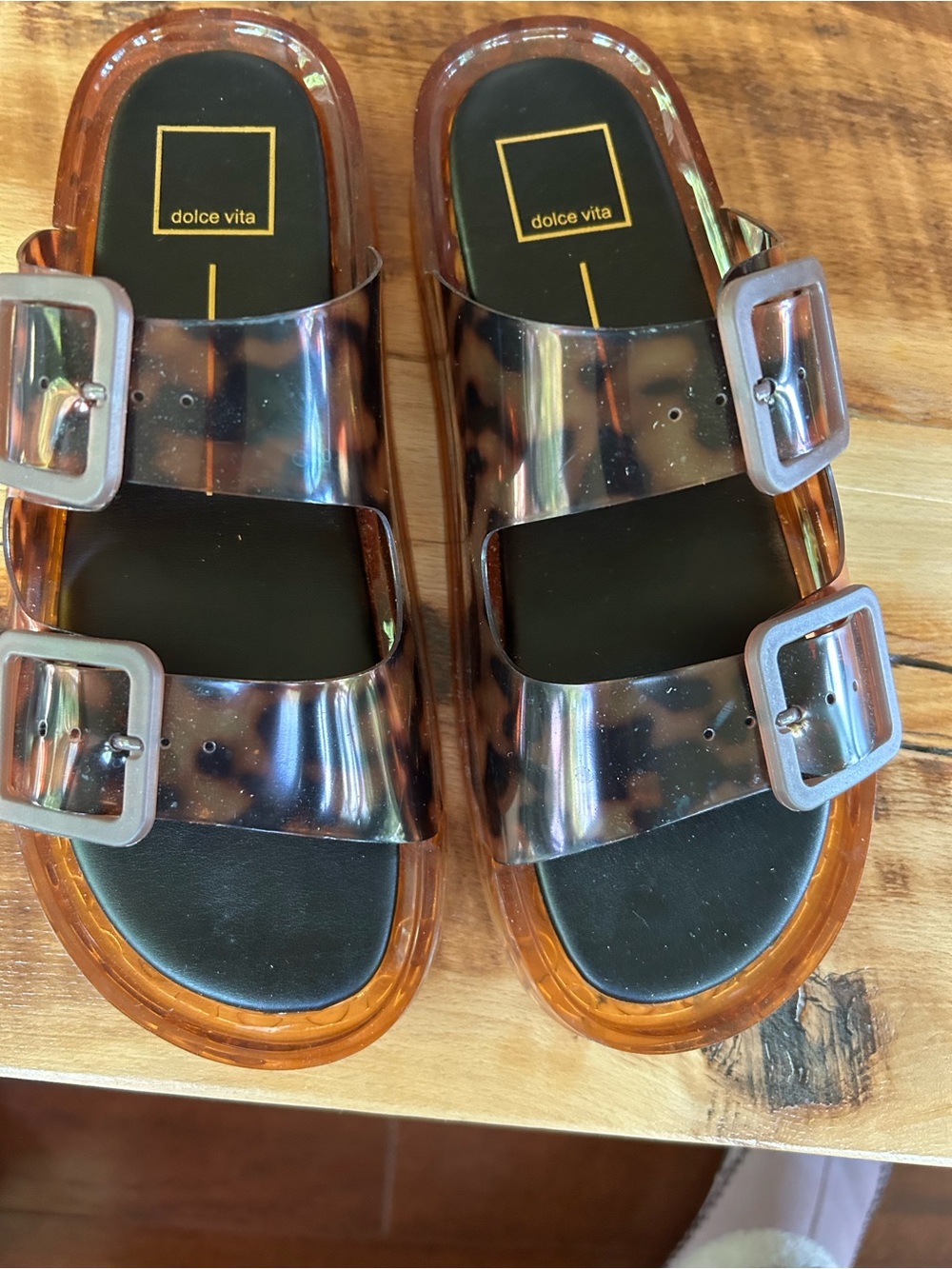 Dolce Vita Women’s Tortoiseshell Amber Slide Sandals